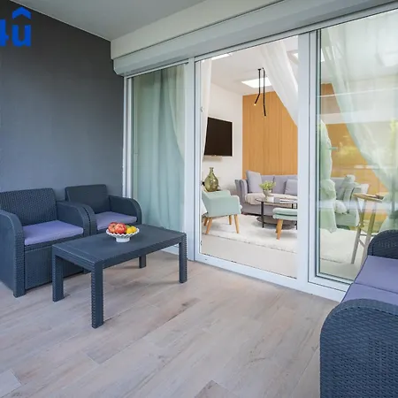 Ukiel Z Dostepem Do Jeziora By Rent4you Апартаменты Ольштын